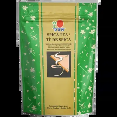 Una taza de Té de Spica de DXN, una mezcla herbal calmante y refrescante que apoya los procesos de limpieza natural del cuerpo.